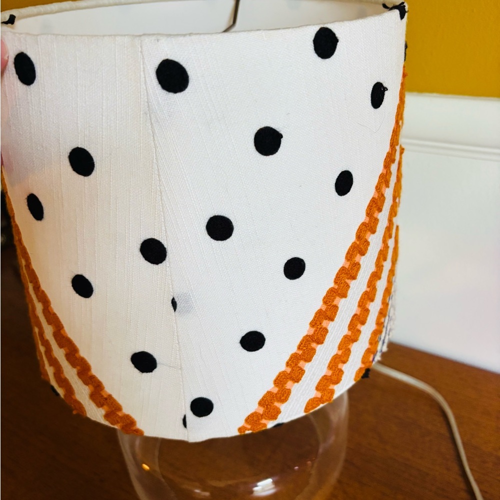 Anthropologie lamp shade - Picture 5 of 9